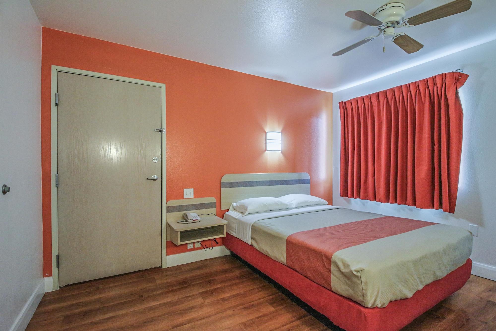 Motel 6-Nephi, Ut Luaran gambar