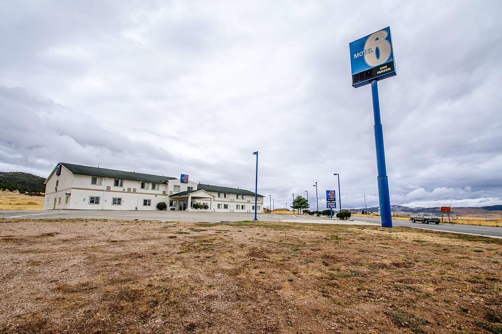 Motel 6-Nephi, Ut Luaran gambar
